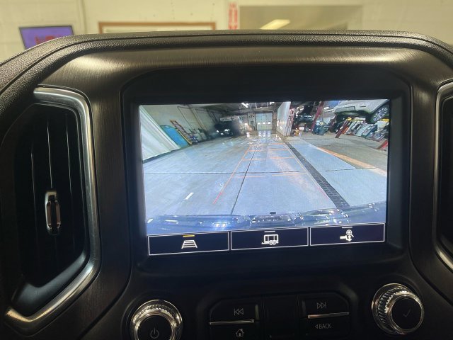 Used 2022 GMC Sierra 1500 AT4 w/ AT4 Premium Package AWD/4WD image 17