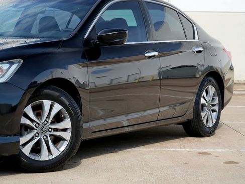 Used 2015 Honda Accord LX image 21