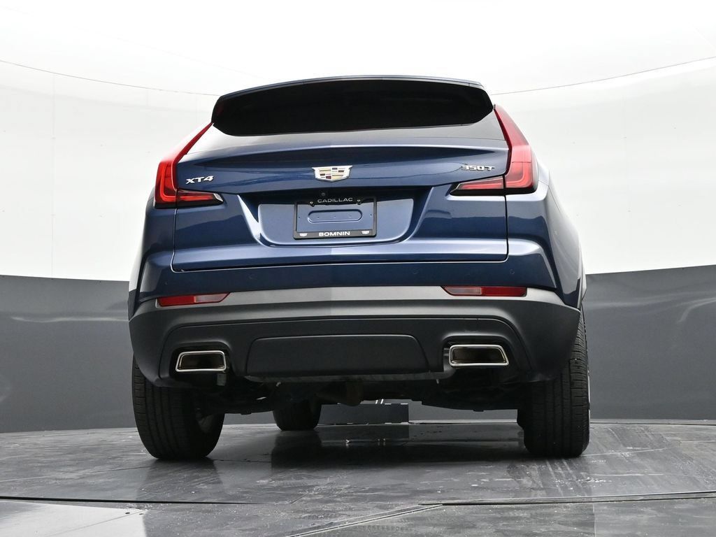 Certified 2021 Cadillac XT4 Luxury w/ Driver Awareness Package FWD image 23