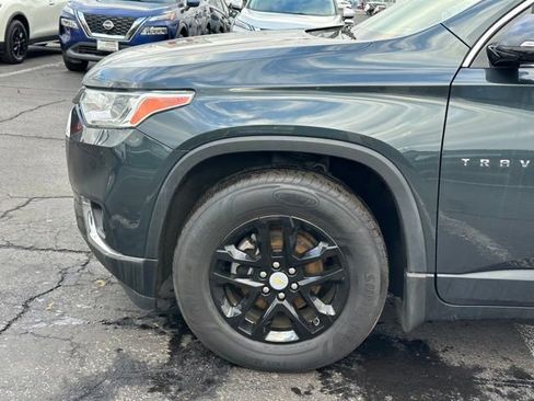 Used 2019 Chevrolet Traverse LT image 7