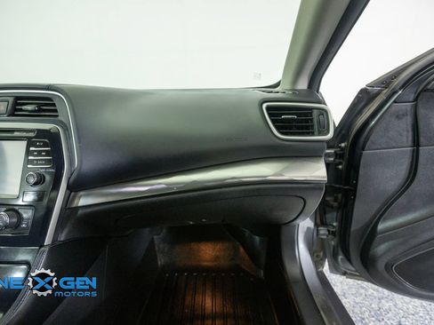 Used 2018 Nissan Maxima SR w/ Midnight Edition FWD image 43