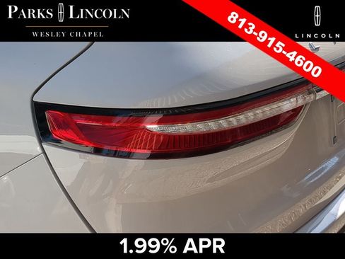Certified 2023 Lincoln Corsair Reserve FWD image 14
