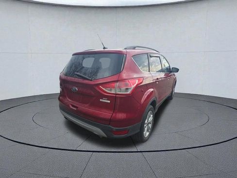 Used 2015 Ford Escape SE w/ Equipment Group 201A image 5