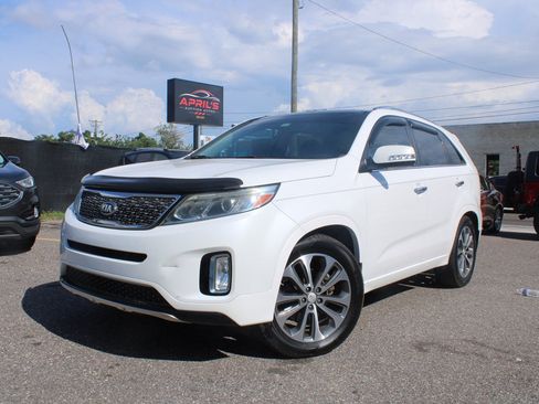 Used 2015 Kia Sorento SX FWD image 1