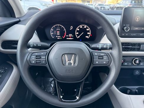 Used 2025 Honda HR-V LX image 14