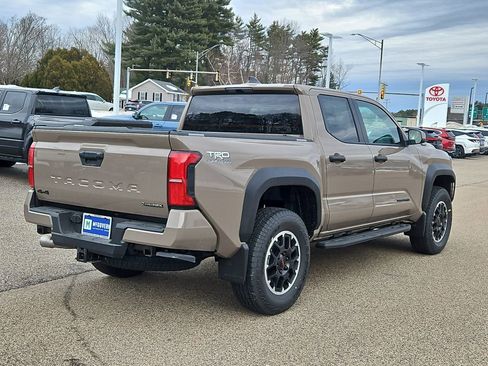 New 2026 Toyota Tacoma 4x4 Double Cab Hybrid image 2