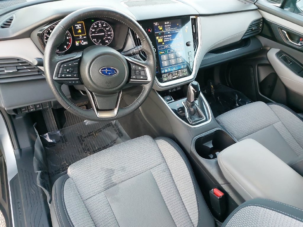 Used 2025 Subaru Outback Premium w/ Popular Package #1A AWD/4WD image 15