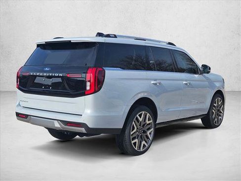 New 2025 Ford Expedition Platinum w/ Platinum Ultimate Package image 2