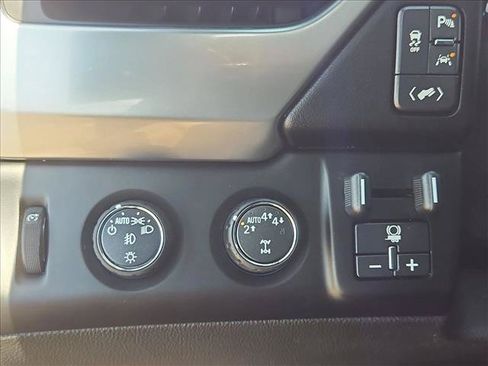 Used 2020 Chevrolet Tahoe Premier w/ Max Trailering Package AWD/4WD image 17