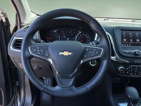 Used 2024 Chevrolet Equinox LT image 13