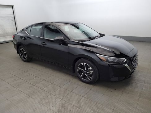 Used 2025 Nissan Sentra SV image 13