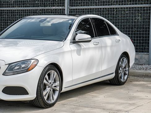 Used 2018 Mercedes-Benz C 300 Sedan w/ Multimedia Package image 9