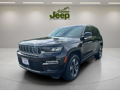Used 2023 Jeep Grand Cherokee 4WD 4xe image 1