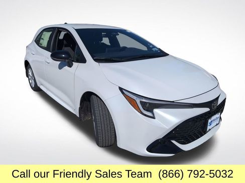 New 2026 Toyota Corolla SE image 7