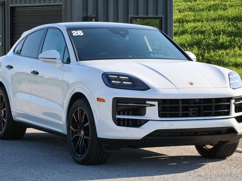 Certified 2026 Porsche Cayenne S AWD/4WD image 43