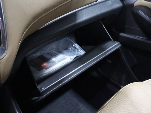 Used 2023 Chevrolet Traverse Premier w/ LPO, Floor Liner Package AWD/4WD image 38