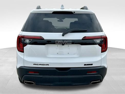 Used 2023 GMC Acadia SLE w/ Driver Convenience Package image 7