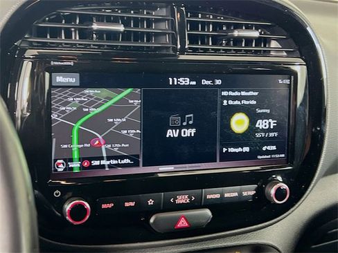 Used 2020 Kia Soul EX image 15