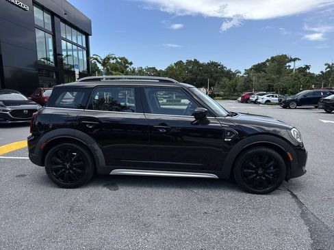 Used 2022 MINI Cooper Countryman S w/ Premium Package FWD image 5