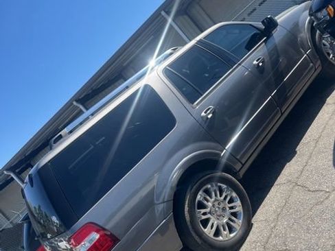 Used 2013 Ford Expedition EL Limited image 9