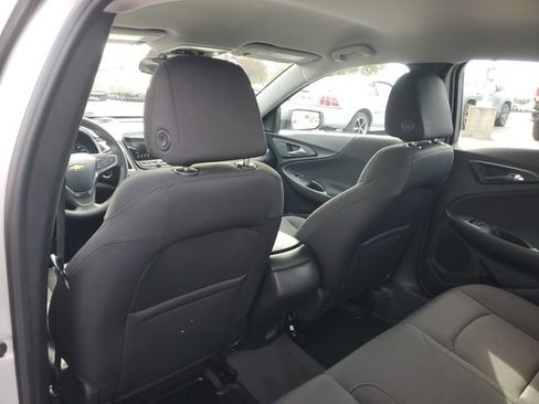 Certified 2021 Chevrolet Malibu LS w/ LPO, Convenience Package 1 FWD image 9