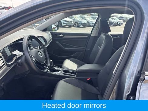 Used 2019 Volkswagen Jetta SE FWD image 9