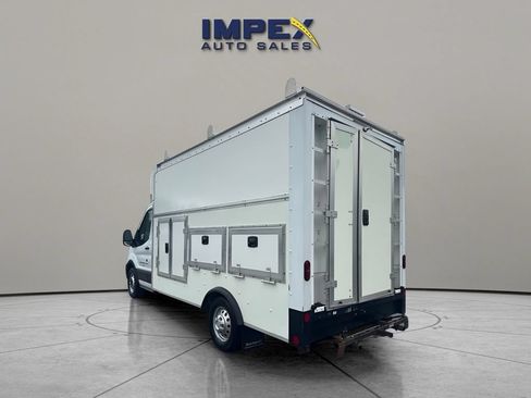 Used 2023 Ford Transit 350 RWD image 3