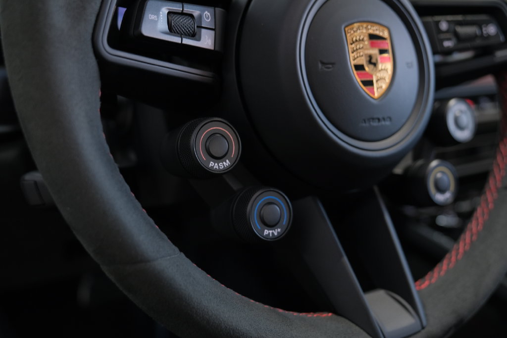 Used 2024 Porsche 911 GT3 RS w/ Weissach Package RWD image 13