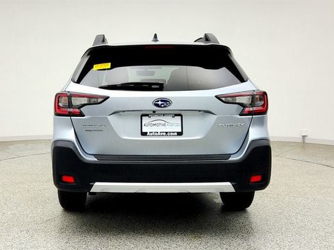 Used 2024 Subaru Outback Limited AWD/4WD image 6