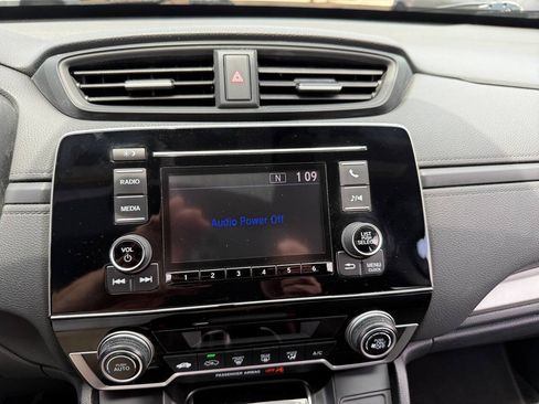 Used 2018 Honda CR-V LX image 14