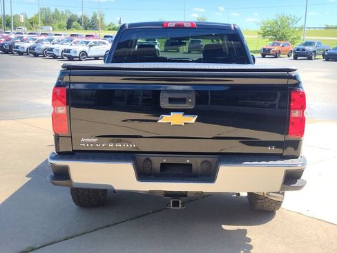 Used 2017 Chevrolet Silverado 1500 LT AWD/4WD image 15