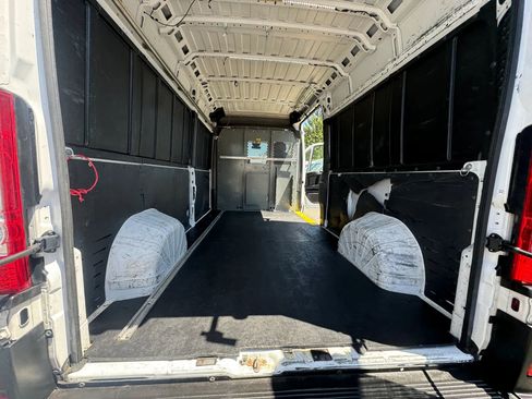 Used 2020 RAM ProMaster 2500 FWD image 17