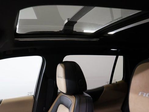 New 2026 Chevrolet Equinox ACTIV w/ Convenience Package III image 12