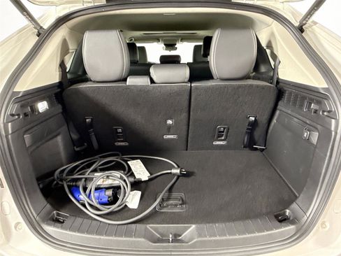 Used 2024 MAZDA CX-90 Plug-In Hybrid w/ Preferred AWD/4WD image 39