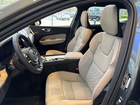 New 2026 Volvo XC60 B5 Plus w/ Protection Package Premier image 12