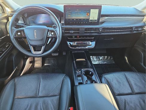 Used 2023 Lincoln Corsair Reserve w/ Equipment Group 201A image 11