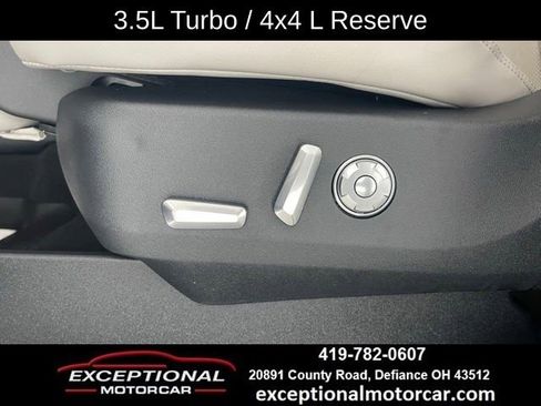 Used 2025 Lincoln Navigator L Reserve AWD/4WD image 35