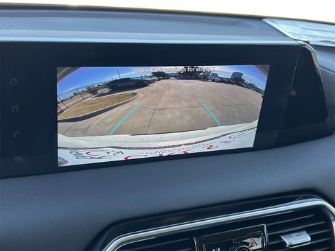 New 2026 Nissan Armada SV image 11