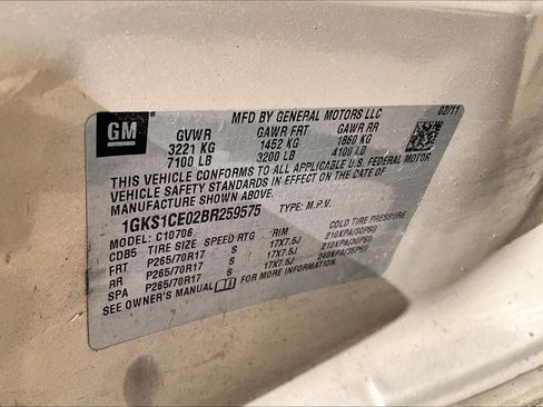 Used 2011 GMC Yukon SLT w/ SLT-2 Equipment Package RWD image 33