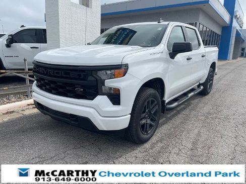 New 2025 Chevrolet Silverado 1500 Custom image 1