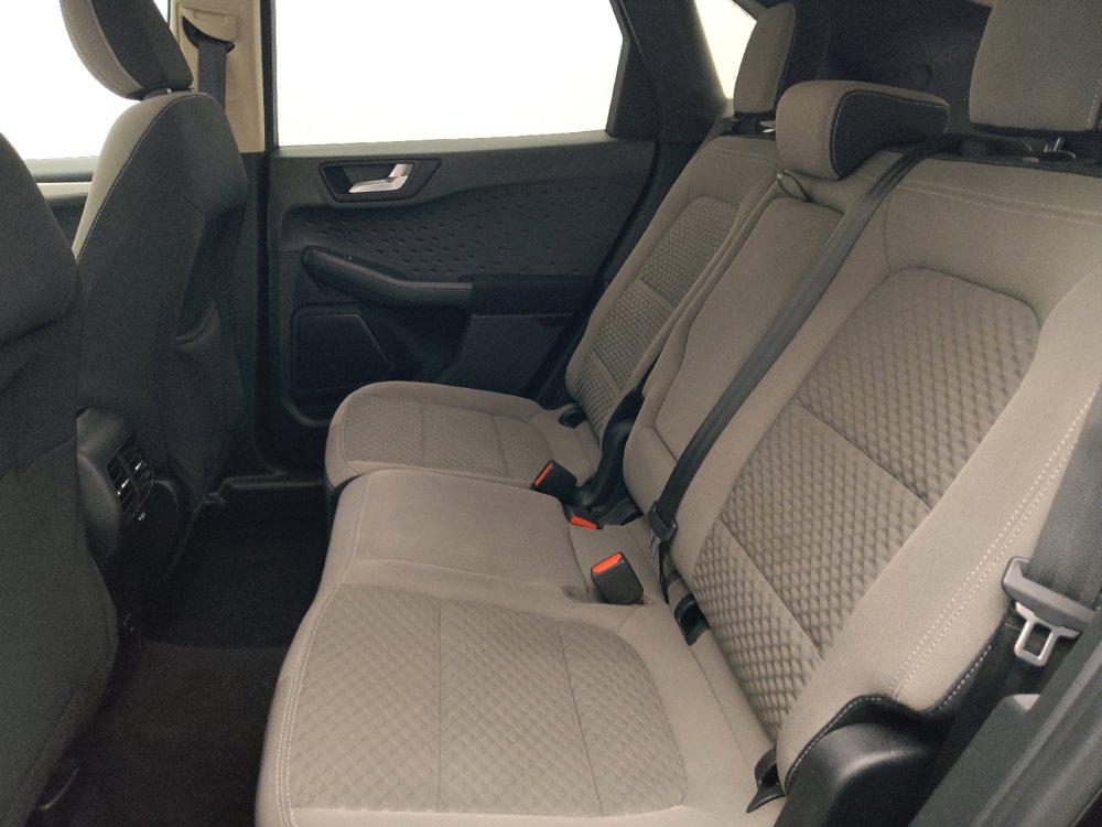 Used 2020 Ford Escape SE FWD image 18