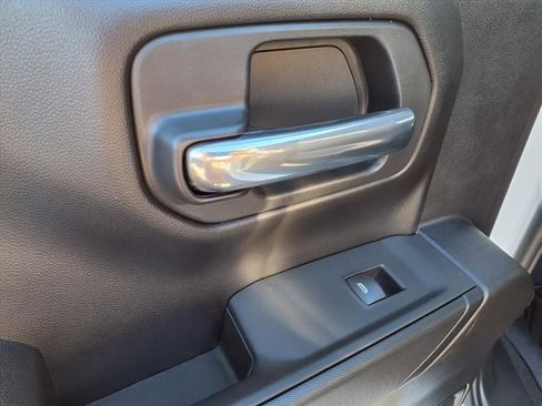 Used 2026 Chevrolet Silverado 1500 Custom image 18