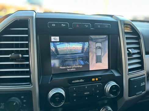 Used 2020 Ford F250 King Ranch w/ King Ranch Ultimate Package image 6