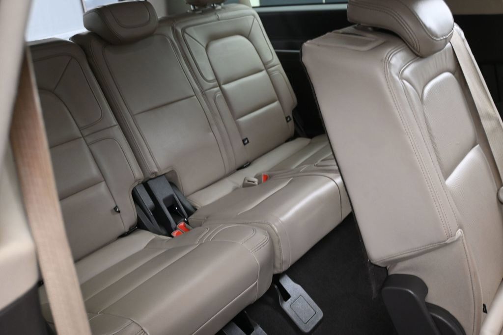 Used 2022 Lincoln Navigator L Reserve AWD/4WD image 19