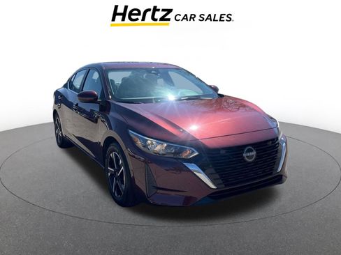 Used 2025 Nissan Sentra SV image 1