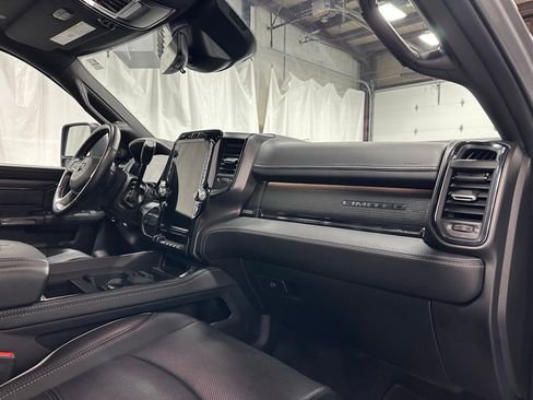 Used 2024 RAM 2500 Limited image 60