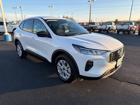 Used 2025 Ford Escape Active image 7