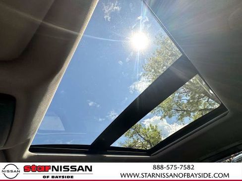 Certified 2022 Nissan Rogue SV w/ SV Premium Package image 27