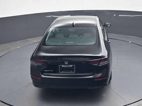 Used 2023 Honda Accord EX image 25