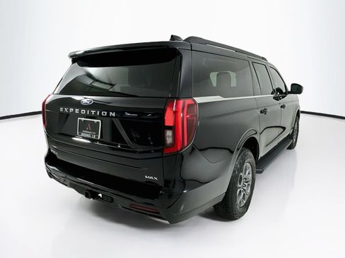 Used 2025 Ford Expedition Max Active RWD image 8